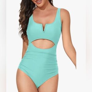 Eomenie Monokini One Piece Swimsuit / Size: Large / Summer / Coastal Girl